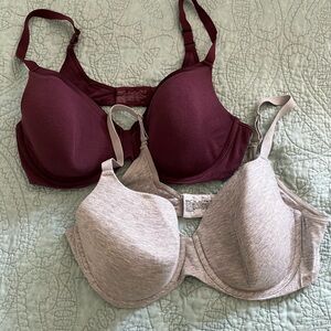 T shirt Bras size 42 C